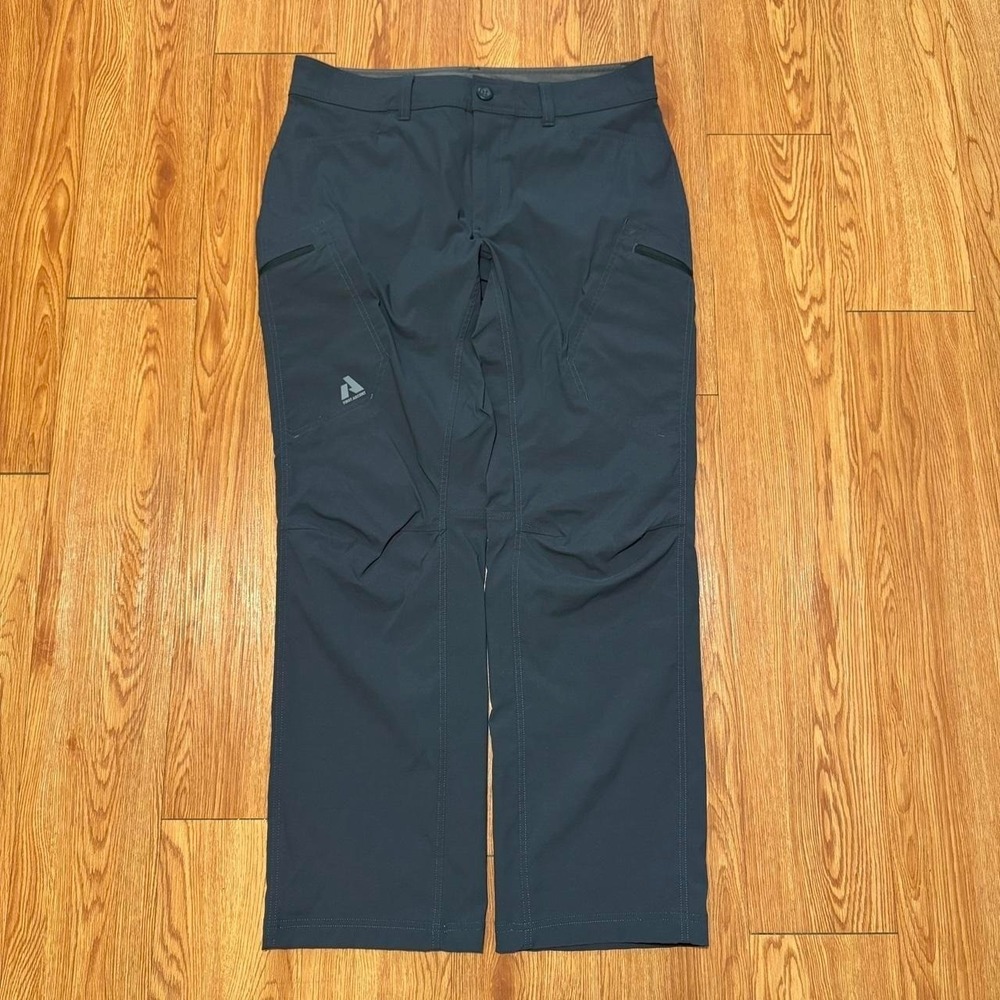 Eddie Bauer Men's Pants First Ascent Gray Hiking Outdoor Gorpcore Measures 35x30